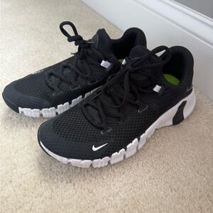 Nike Black and White Sneakers with Geometric Midsole